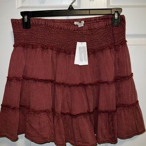 American Eagle skirt (burgundy)